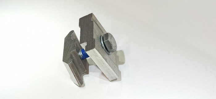 Zworka aluminiowa łącząca